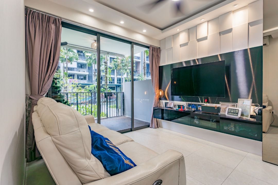 Inz Residence, 74 Choa Chu Kang Avenue 562863113929985112