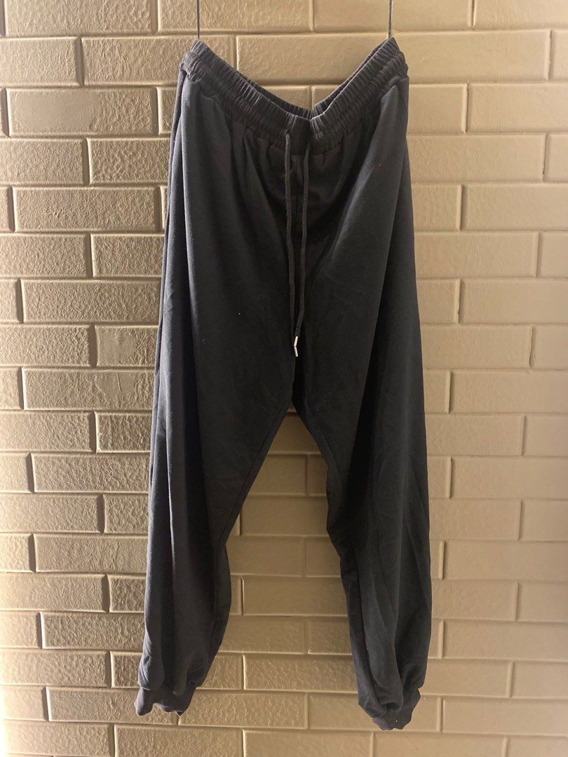 Jogger Pants Plus size (Category: Other Bottoms) located in Las Pinas. Submitted by DailyssentialsbyD (Listing ID 1365840121, Image 2). Description: Wore this once | wrong size.