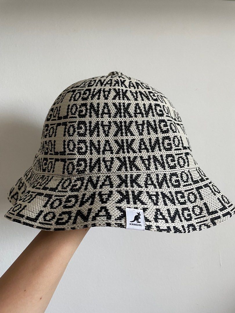 Kangol Jacquard Bucket Hat (Category: Hats & Beanies) located in Singapore. Submitted by xxxxhi (Listing ID 1365888064, Image 1). Description: 54-55cm.