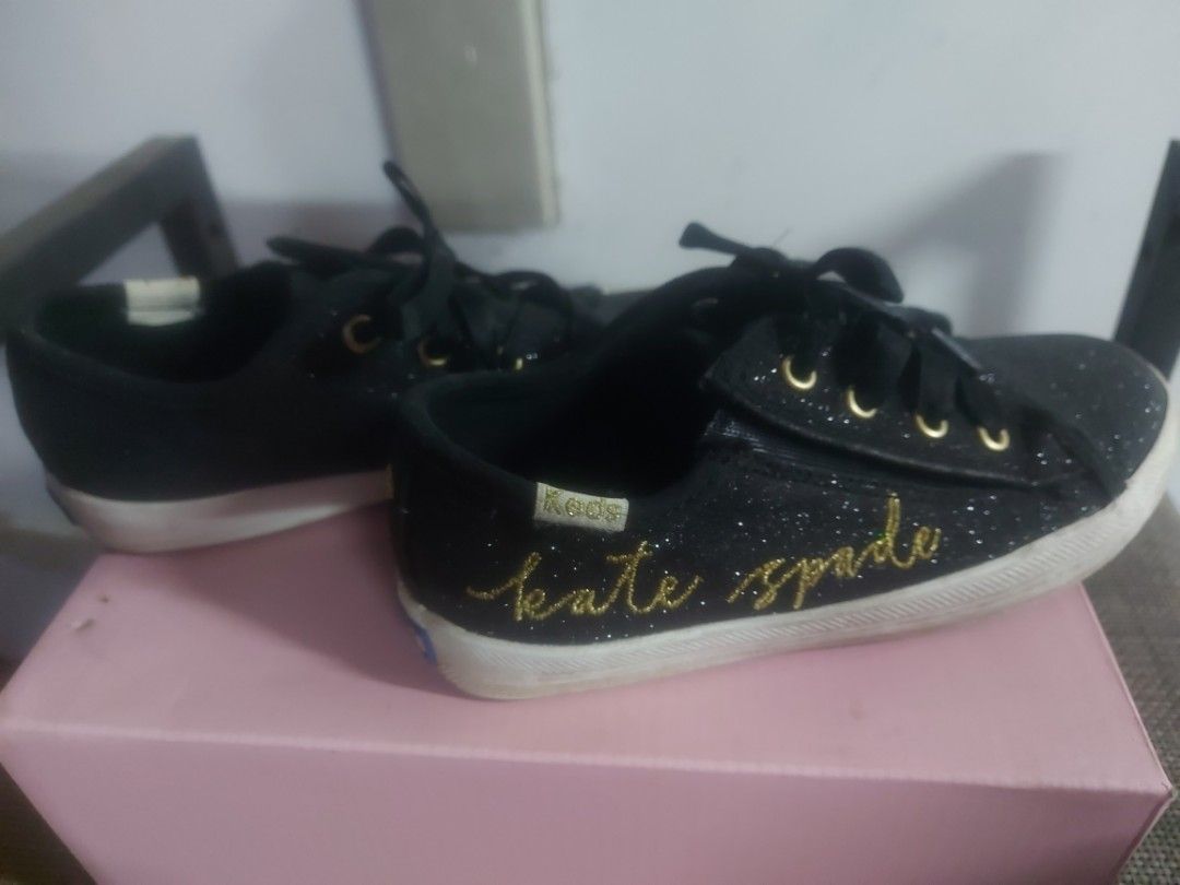 Keds x kate spade new york Kickstart Jr Script (Category: Babies & Kids Fashion) located in Manila. Submitted by caleoana08 (Listing ID 1365935435, Image 1). Description: Keds x Kate Spade sneakers for girls, with box Size 10.5 (17 cm).