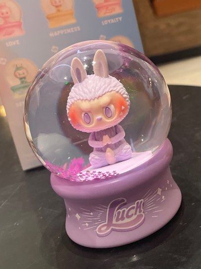 Labubu Big into Energy Crystal Ball 水晶球(Purple: Luck