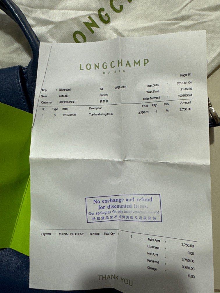Longchamp Le Pliage Blue Full Leather Bag (Category: Bags & Wallets) located in Singapore. Submitted by japalang_shop (Listing ID 1365917146, Image 3). Description: 100% authentic, full leather. Brand new with receipt. Lightweight, foldable and compacts can hand carry can sling. Perfectly convenient and understated bag 39cm x 24cm.