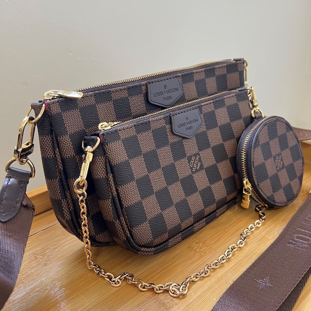 LV Multi Pochette Damier Bag (Category: Luxury Bags & Wallets) located in Antipolo. Submitted by mjlenihcpreloved (Listing ID 1338632732, Image 2). Description: .