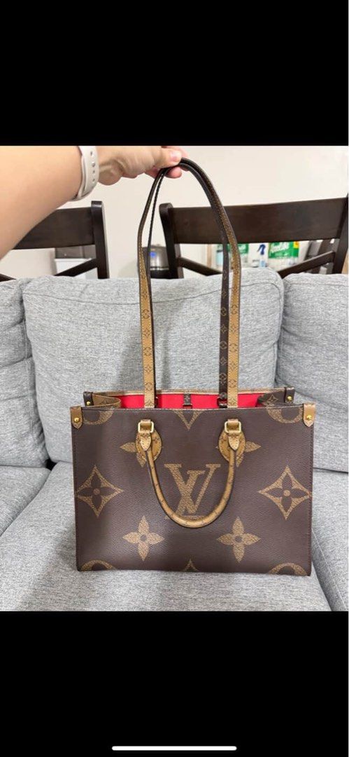 Lv otg (Category: Luxury Bags & Wallets) located in Muntinlupa City. Submitted by tin09uy (Listing ID 1365926794, Image 3). Description: Lv otg mm no flaws super kinis and Ganda pa dm sa interested dust bag only .
