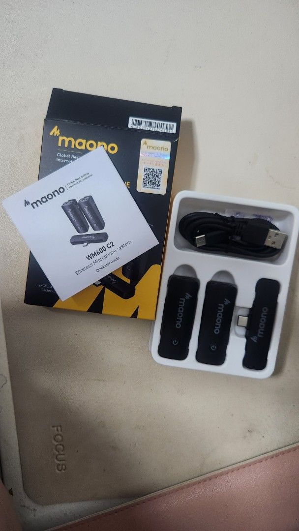 Maono Portable Microphone (Category: Microphones) located in Angeles City. Submitted by nica.declutters (Listing ID 1365771144, Image 1). Description: *First two are actual and recent photos. RFS: Upgrade -- Bought these in Nov 2024 Still in excellent condition.