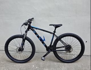 (Category: ) located in . Submitted by cycledome (Listing ID 1365863788, Image 1). Description: .