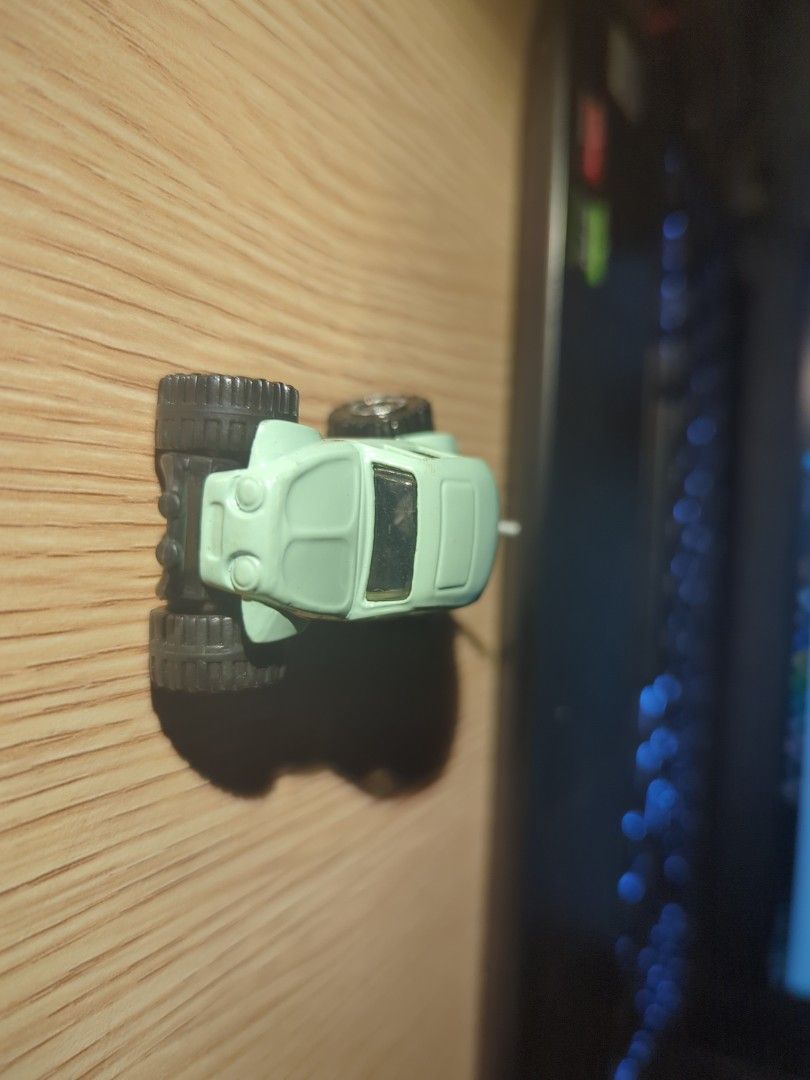 MATCHBOX 2006 VOLKSWAGEN BEETLE 4 x 4 (Category: Vehicle & Diecast Models) located in Manila. Submitted by chinarotgu30855 (Listing ID 1365994961, Image 3). Description: MATCHBOX 2006 VOLKSWAGEN BEETLE 4x 4 Original/Authentic From USA Actual and Detailed Picture Posted Pick up at One Oasis Condominium Ortigas Extension Pasig City Or Delivery via Lalamove, LBC cod/cop FREE DELIVERY via jnt (Payment First Basis) 96.