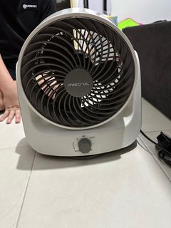 (Category: ) located in . Submitted by woshi_xiaoxuan (Listing ID 1365971022, Image 1). Description: .