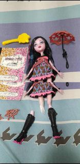 Monster high freaky fusion broken dracubecca for trade