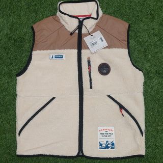 (Kategori: ) berada di . Dikirim oleh captainori (ID iklan 1365918818, Gambar 1). Deskripsi: .