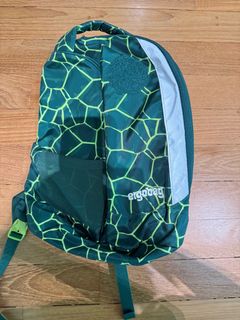(Category: ) located in . Submitted by iceberg005 (Listing ID 1365844392, Image 1). Description: .