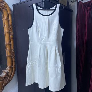 Old Money Elegant White Dress
