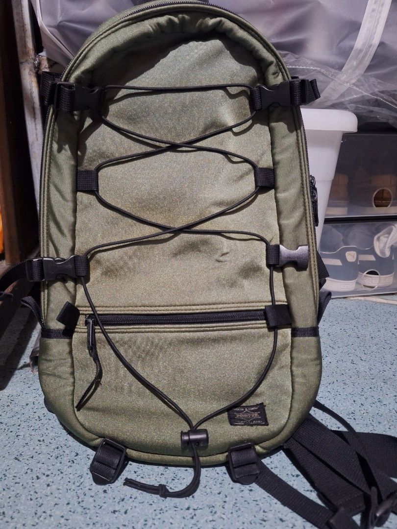 Porter japan bicycle style bag (Category: Backpacks) located in Paranaque City. Submitted by boiwiz01 (Listing ID 1365956273, Image 1). Description: bicycle bag by porter japan pwede bladder upto 3L complete with accessory pouch can do meet ups moa, pitx or ayala malls manila bay pwede rin shipping buyer will shoulder the shipping fee.