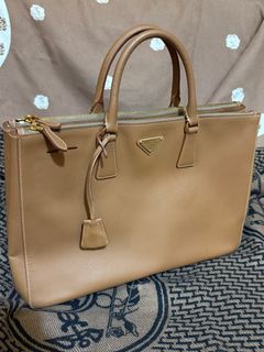 （分類：）位於 。 由 youarenotalone_21 提交（商品編號 1365977984，圖片 1）。簡介： 。