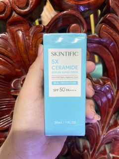 Skintific 5x Ceramide Serum Sunscreen