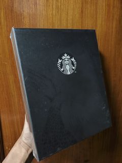 Starbucks 2024 Traditions Planner Organizer with Pen   (Sealed/Unopened)