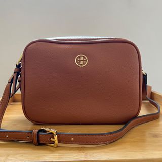 (Category: ) located in . Submitted by mjlenihcpreloved (Listing ID 1325890604, Image 1). Description: .