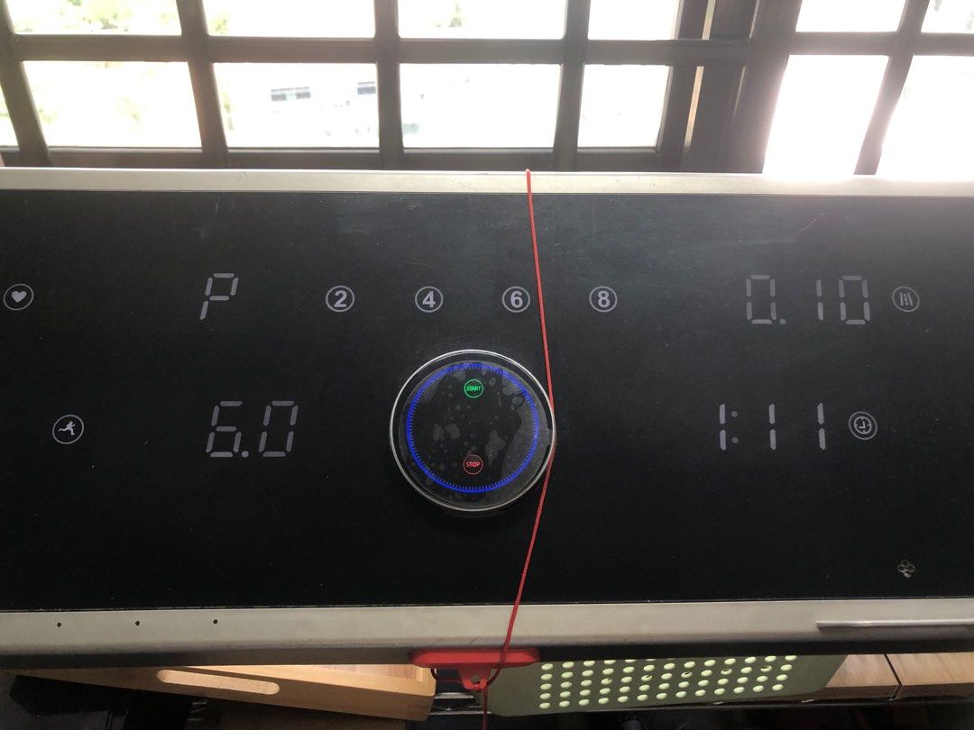 treadmill (Category: Cardio & Fitness Machines) located in Singapore. Submitted by maxck1368 (Listing ID 1365877321, Image 4). Description: Self collect .
