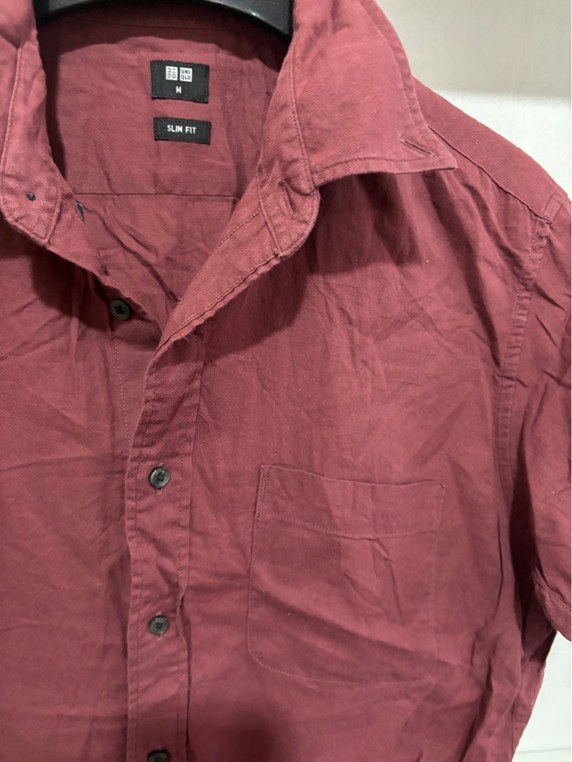 uniqlo short sleeve polo (Category: Tshirts & Polo Shirts ) located in Manila. Submitted by shop.moonbean (Listing ID 1365920124, Image 2). Description: .