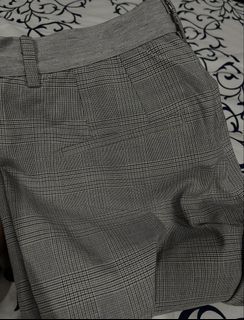 Uniqlo Smart Ankle Pants