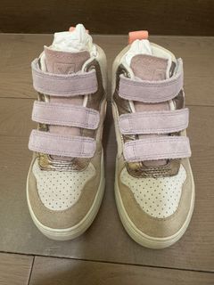（分類：）位於 。 由 vannesskp 提交（商品編號 1365878365，圖片 1）。簡介： 。