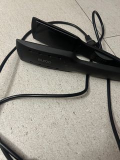 Wet and dry hair flat iron (straightener)
