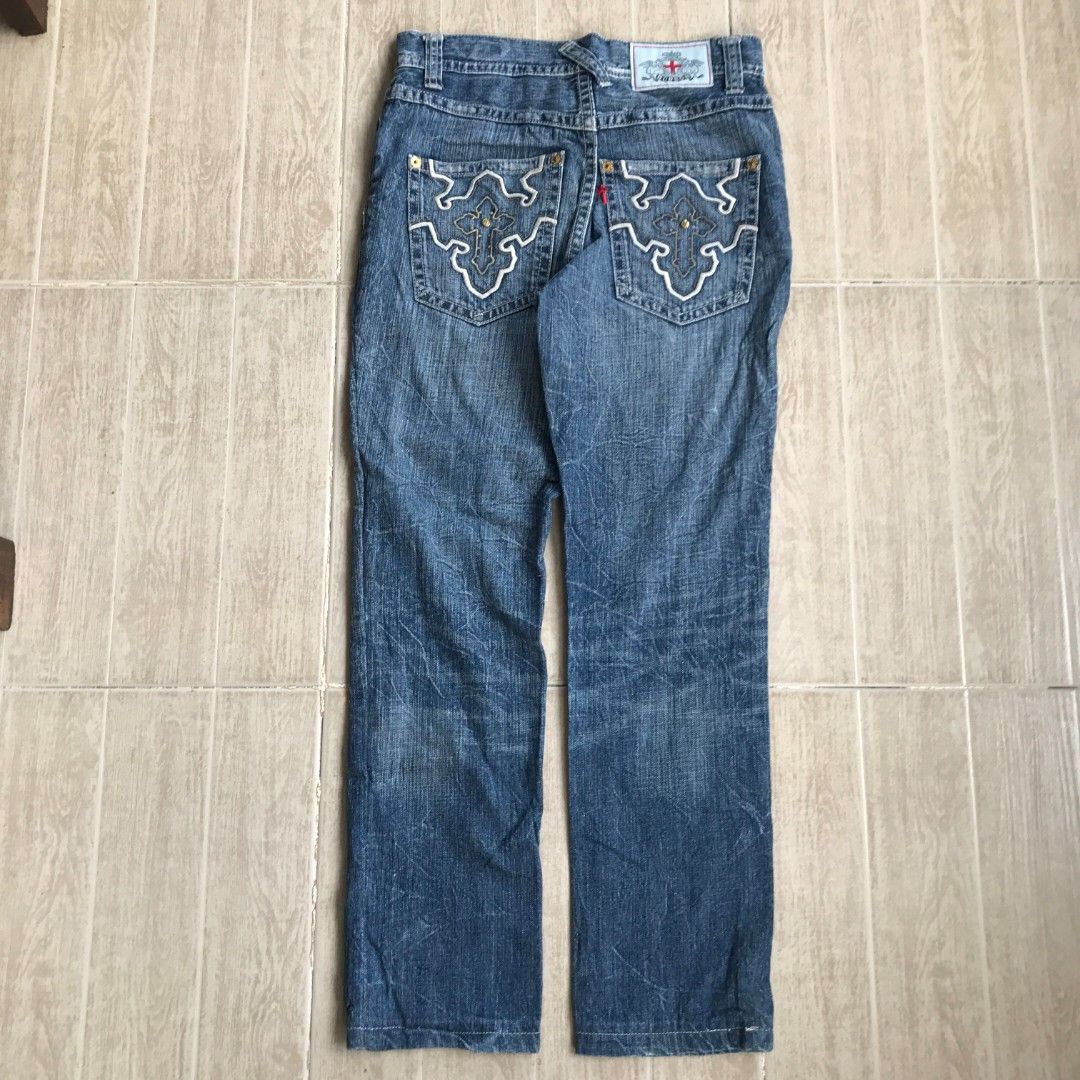 Y2K Bobson pants with Embroidered cross (Category: Jeans) located in Tagum. Submitted by _mr.thrifter (Listing ID 1365927055, Image 2). Description: Y2K Bobson embroidered pants dimes w30 L39 thigh 10.5 hem 7 Good as new.