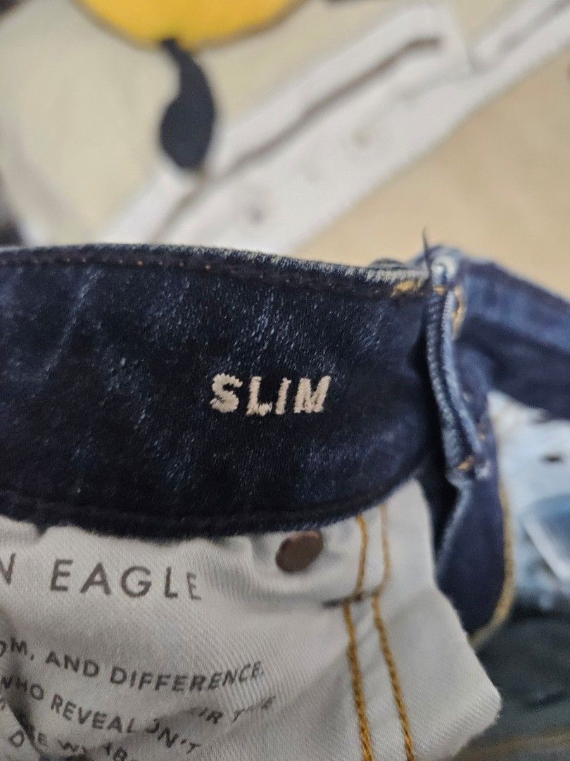 American eagle jeans (Category: Jeans) located in Cainta. Submitted by SirDinky (Listing ID 1366188166, Image 3). Description: American eagle jeans w30 by 30l slim cut rfs not using anymore.