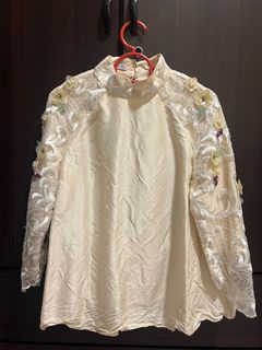 (Category: ) located in . Submitted by shopwithmiraaaa (Listing ID 1366147802, Image 1). Description: .