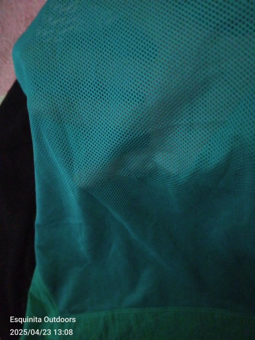 Arc'teryx trail vest (Category: Activewear) located in Cabuyao City. Submitted by khode025 (Listing ID 1366080263, Image 3). Description: Arc'teryx trail vest Medium on tag 20X25front27Back Mesh nylon fabric Both medium on tag 380 shipped.