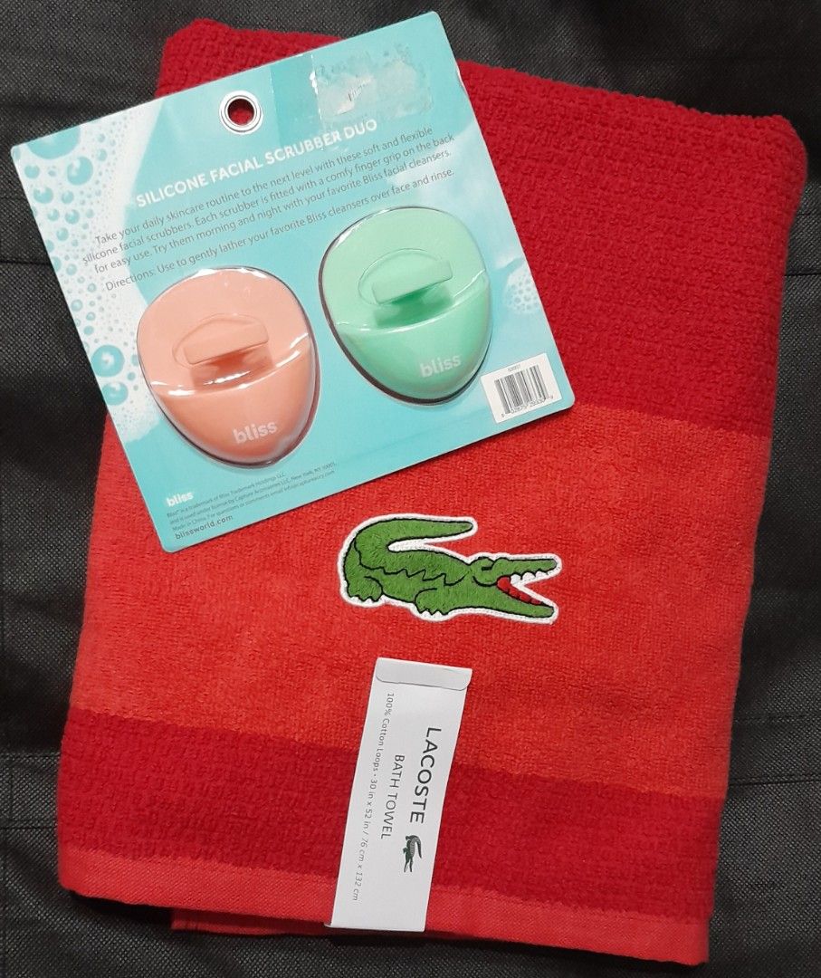 Authentic Lacoste Bath Towel + Freebie (Category: Bath) located in Marikina City. Submitted by dollcollectorph (Listing ID 1366186643, Image 1). Description: Authentic Lacoste Bath Towel US 🇺🇲 bought Brand New with tags Color : Red 100% Cotton 30 x 52 inch + Freebie ! a 600php value, please see picture *What you see is what you get MOP : Metrobank, Gcash + shipping fee.