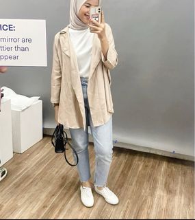 (Kategori: ) berada di . Dikirim oleh thrift.babies (ID iklan 1366060709, Gambar 1). Deskripsi: .