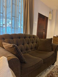 (Category: ) located in . Submitted by selling_things12 (Listing ID 1366149370, Image 1). Description: .