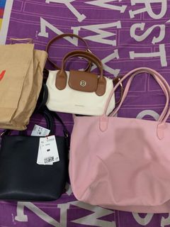 (Kategori: ) berada di . Dikirim oleh louvredpreloved (ID iklan 1366122913, Gambar 1). Deskripsi: .