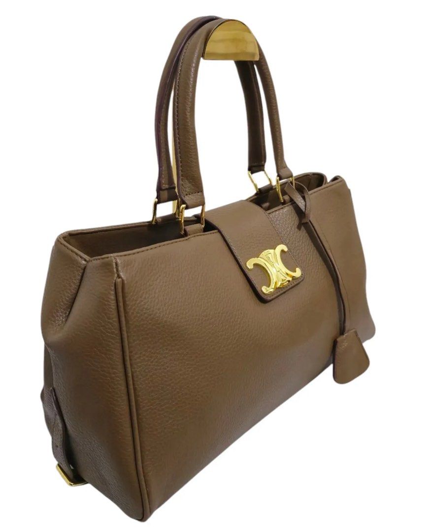 Celine Shoulder Bag (Category: Luxury Bags & Wallets) located in Binan City. Submitted by mcsolis (Listing ID 1366044434, Image 2). Description: Medium-Large Coded Shoulder/Sling bag expandable With dust bag, clochet, and long strap From 🇯🇵 ukay/surplus What you see is what you get NGA bags (not guaranteed auth) ⭕️DISCLAIMER Everything Segunda is not affiliated nor associated with any of the brands featured. All trademarks and copyrights reserv