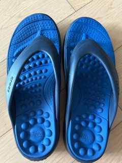 Crocs拖鞋64219497436291110