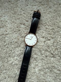 (Category: ) located in . Submitted by ashhhii (Listing ID 1366104641, Image 1). Description: .