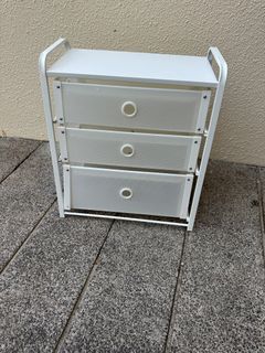 (Category: ) located in . Submitted by kdj1234 (Listing ID 1366109237, Image 1). Description: .