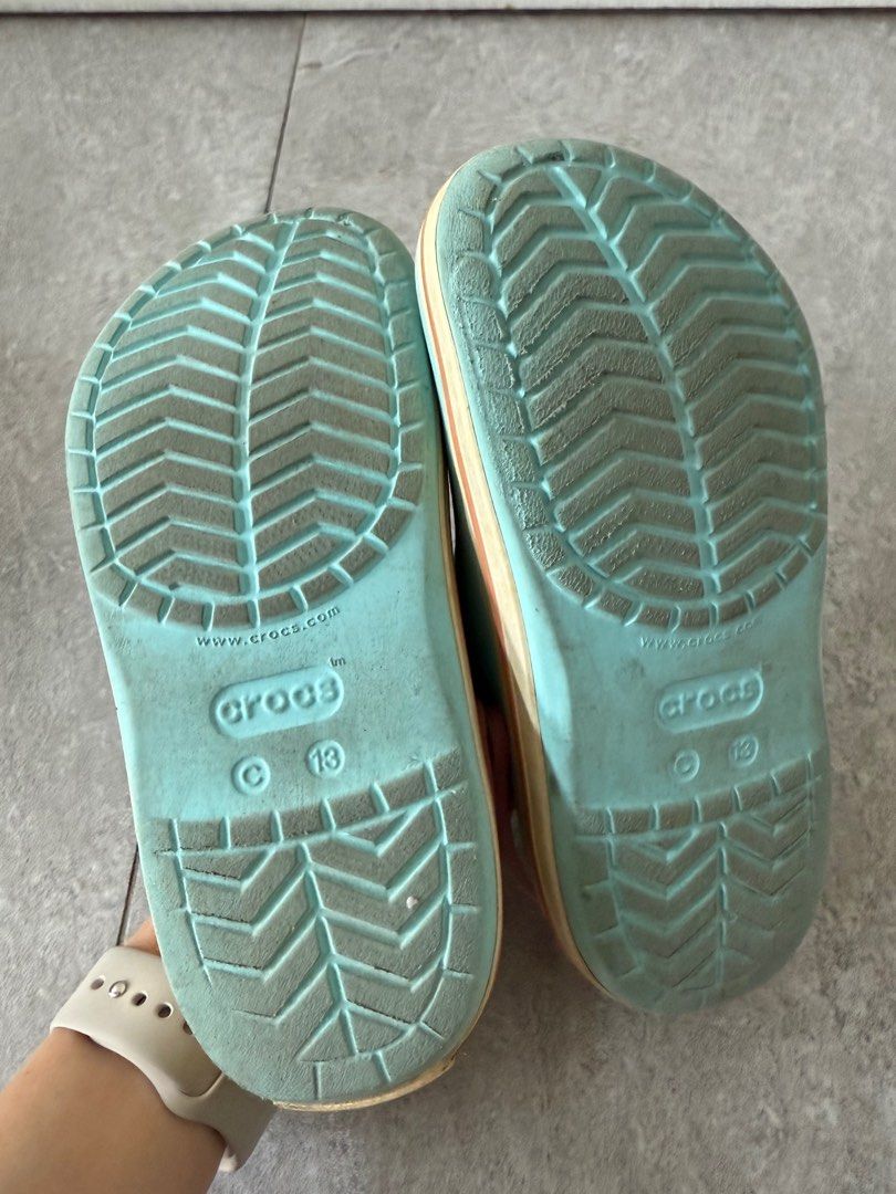 Kids Crocs (Category: Babies & Kids Fashion) located in Paranaque City. Submitted by rymss (Listing ID 1366020074, Image 3). Description: .