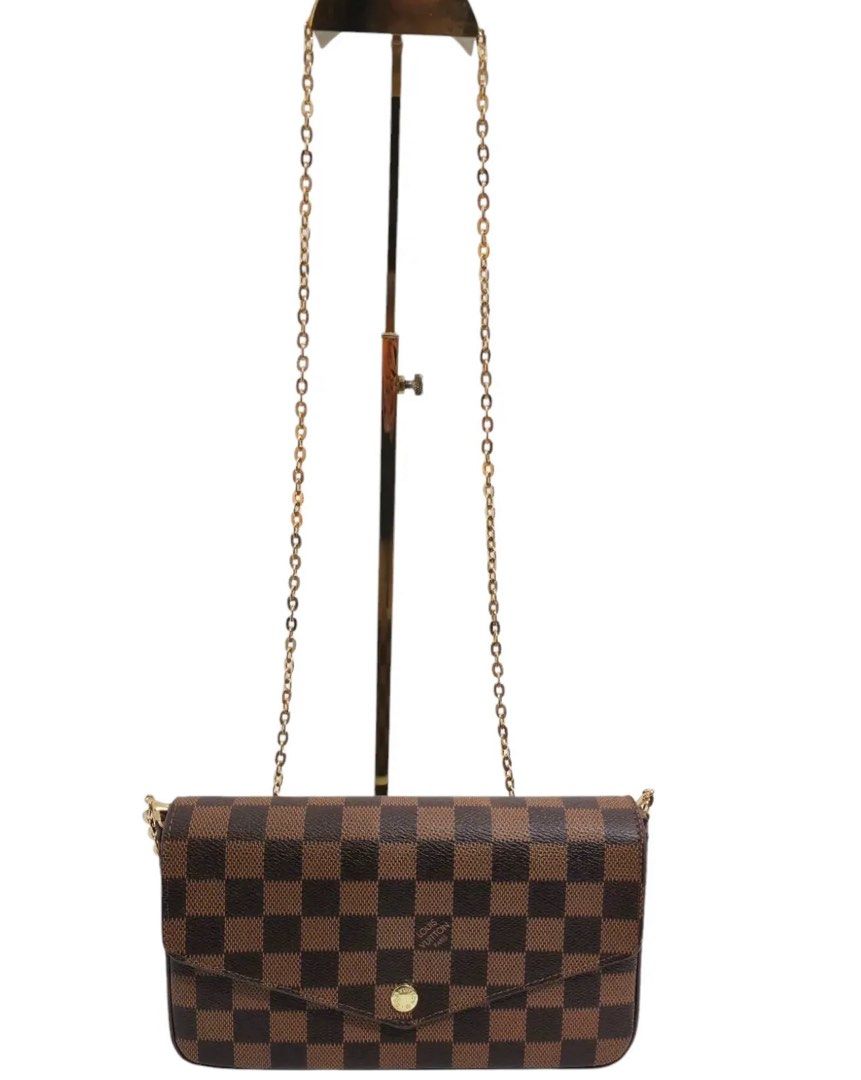 LV Bag (Category: Luxury Bags & Wallets) located in Binan City. Submitted by mcsolis (Listing ID 1366045089, Image 2). Description: Sling bag with 2 inserts Card holder and pouchh Can fit pro max What you see is what you get NGA bags (not guaranteed auth) ⭕️DISCLAIMER Everything Segunda is not affiliated nor associated with any of the brands featured. All trademarks and copyrights reserved to the original brand holders. .