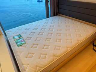 （分類：）位於 。 由 kma111 提交（商品編號 1366050013，圖片 1）。簡介： 。