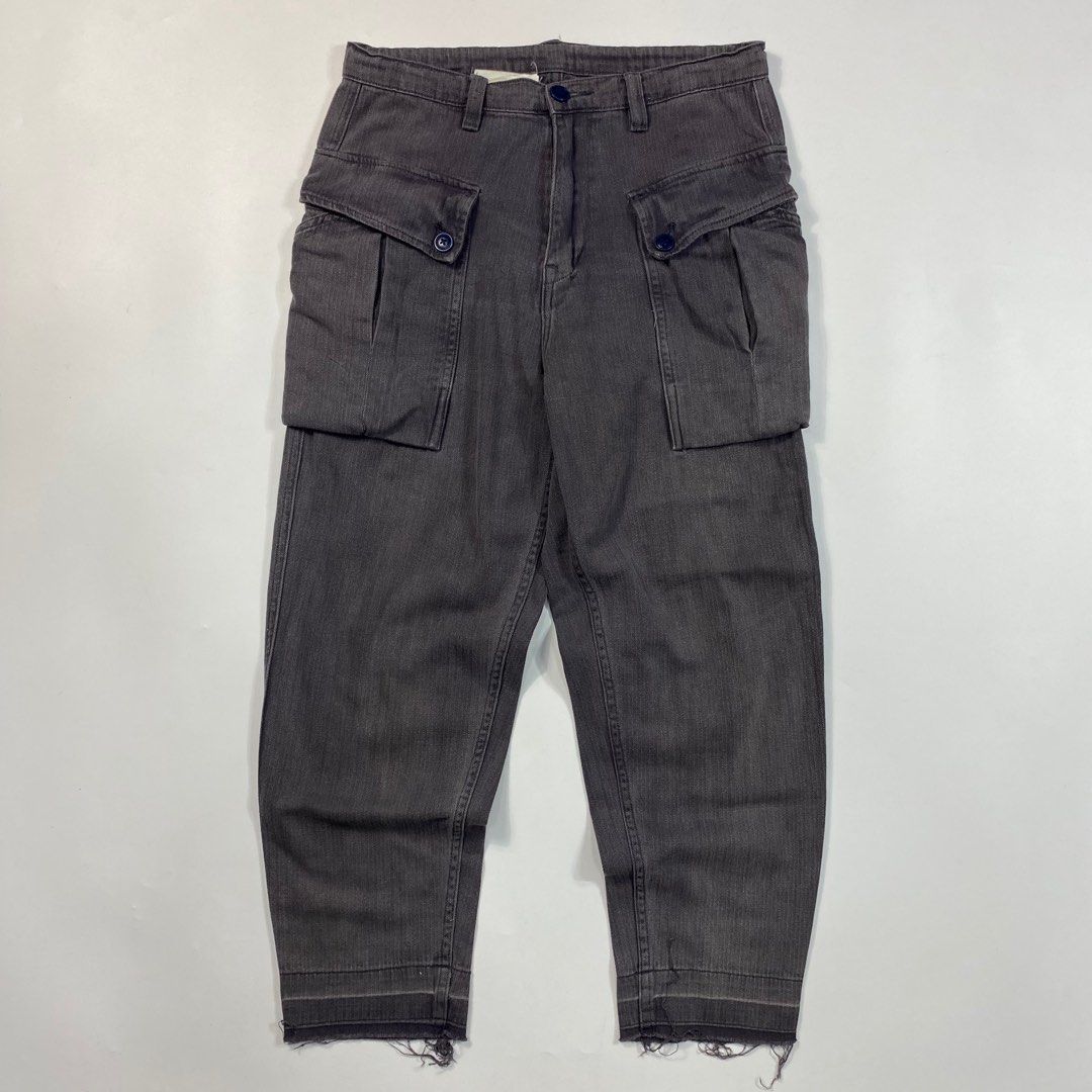 Monkey Pants Tapered HBT Pants (Category: Trousers) located in Baguio. Submitted by the_gunstore (Listing ID 1366064007, Image 3). Description: Monkey Pants Tapered HBT Pants Size tagged: Condition:Great Waist:30 Full Length:36 Thighs:12 Opening:6 Read the description and check all photos carefully before buying strictly no cancellations and no refund You can also have it checked if it’s legit or off. We’ll include the issues and damages in the p