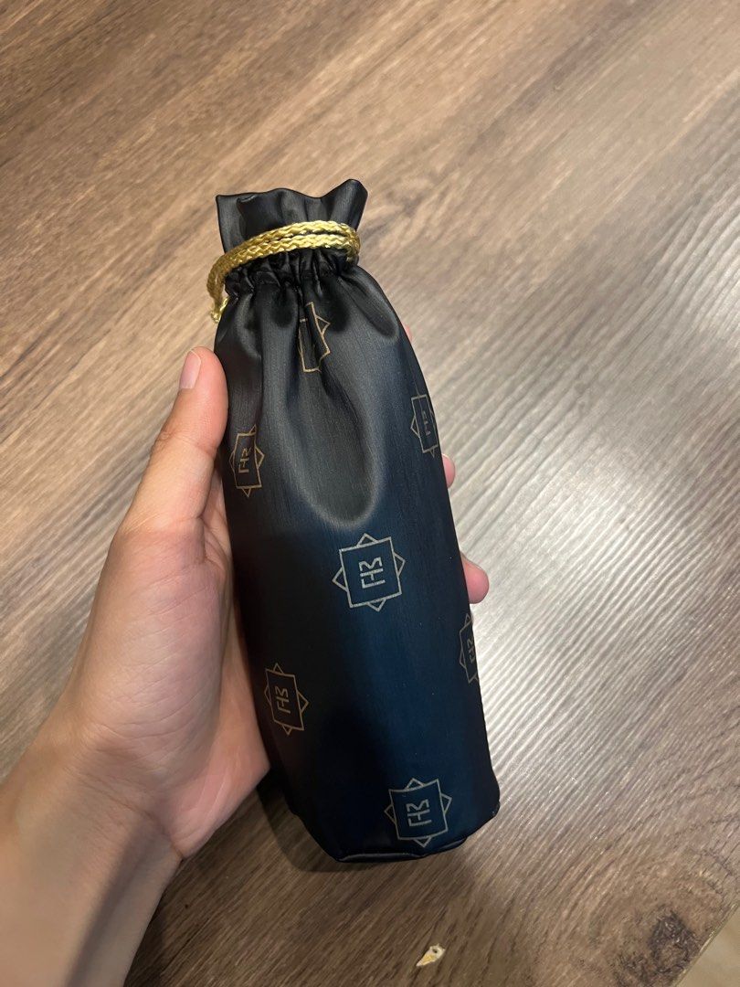 Montale Rendez-vous à Paris (Category: Fragrance & Deodorants) located in Quezon City. Submitted by choomichob (Listing ID 1362228734, Image 3). Description: Bought in amsterdam. Tried only.