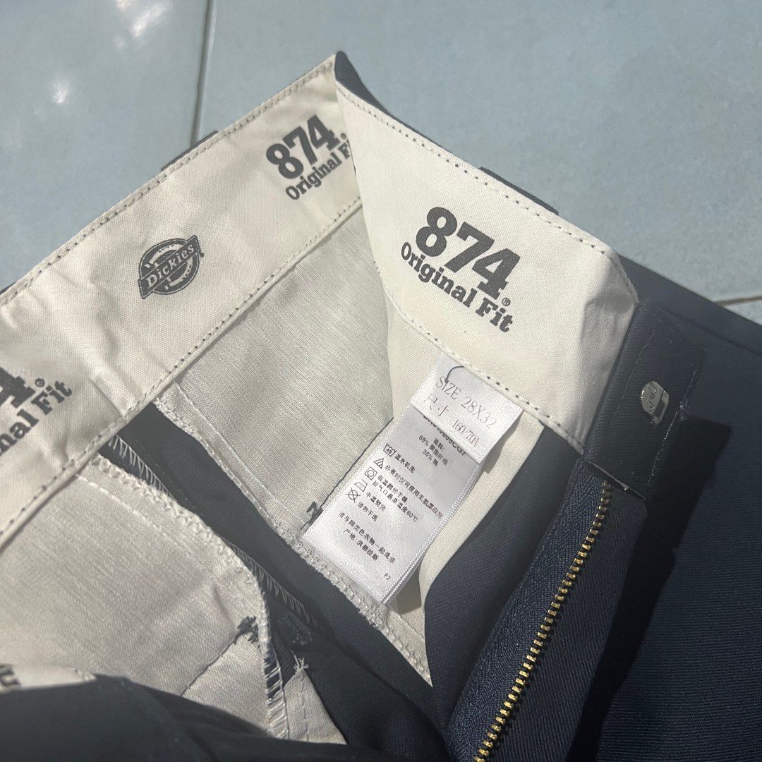 navy blue dickies 874 sz 28 (Category: Trousers) located in Manila. Submitted by steazygallery_ (Listing ID 1366091079, Image 2). Description: .