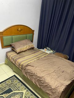(Category: ) located in . Submitted by moyes488 (Listing ID 1366145825, Image 1). Description: .