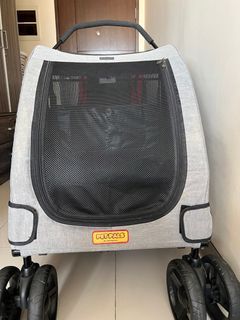 Stroller for extra large dog. 🐕