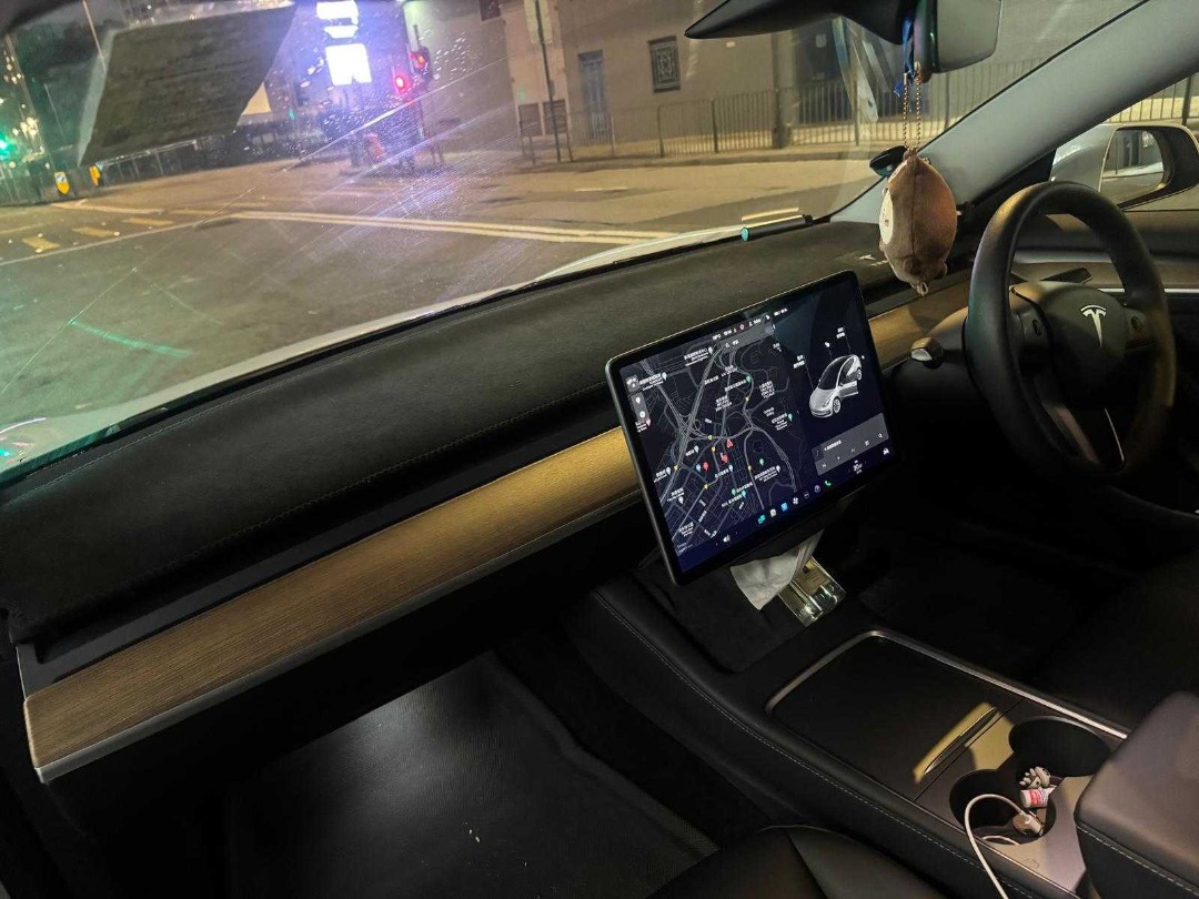 Tesla MODEL 3 LONG RANGE Auto498326092204615686