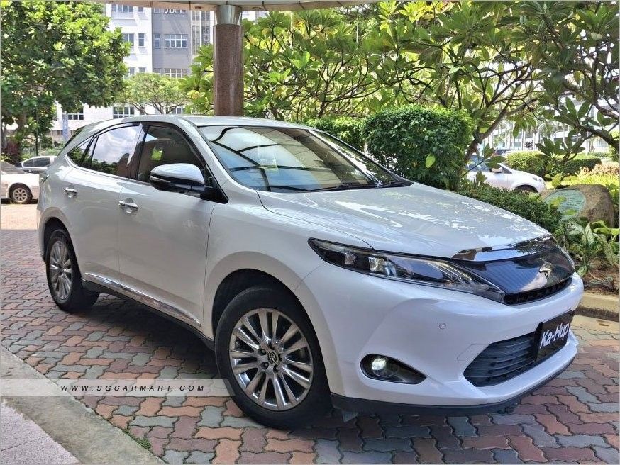 Toyota Harrier 2.0 Premium Panoramic (A) (Category: Used Cars) located in Singapore. Submitted by kelvinseow.cars (Listing ID 1366041792, Image 2). Description: 𝗖𝗮𝗿 𝗗𝗲𝘀𝗰𝗿𝗶𝗽𝘁𝗶𝗼𝗻 🚘 📄 Do contact me to find out more about this unit. 𝗪𝗮𝗿𝗿𝗮𝗻𝘁𝘆 𝗗𝗲𝘁𝗮𝗶𝗹𝘀 🚘 🛡 ✔ Default 6 months lemon law protection from engine/gearbox failure. ✔ Extended warranty options available. 𝗟𝗼𝗮𝗻 𝗢𝗽𝘁𝗶𝗼𝗻𝘀 🚘 💵 ✔ Bank & In-House loan availa
