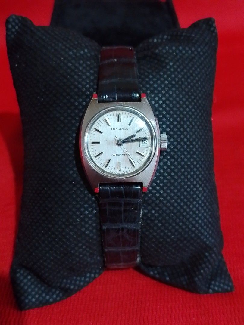 Vintage Ladies Longines (Category: Women's Watches) located in Manila. Submitted by bumblebee_14344 (Listing ID 1366025270, Image 1). Description: Vintage Ladies Longines 1960's automatic movement watch Original head, signed crown Very nice dial Keeps good time In very good working condition Stainless steel case Aftermarket leather strap Price is still negotiable plus shipping fee What you see is what you get No return/No exchange Location: Cebu 