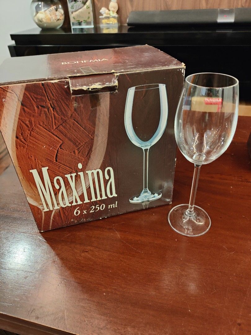 Wine Glasses65074094016514111